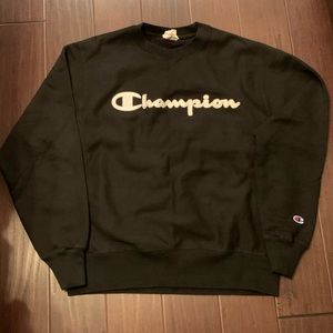 CHAMPION Reverse Weave Embroidered Crewneck